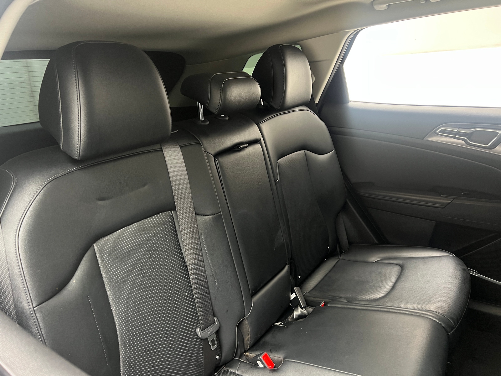 Thumbnail: 2023 Kia Sportage - 5