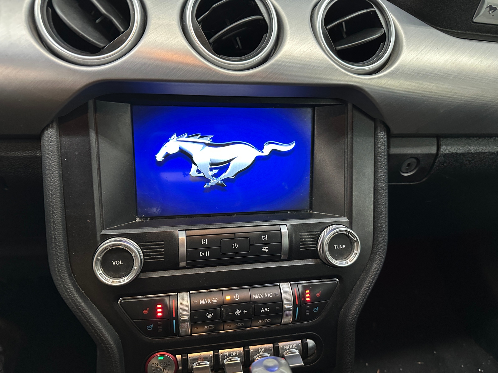 Thumbnail: 2019 Ford Mustang - 3