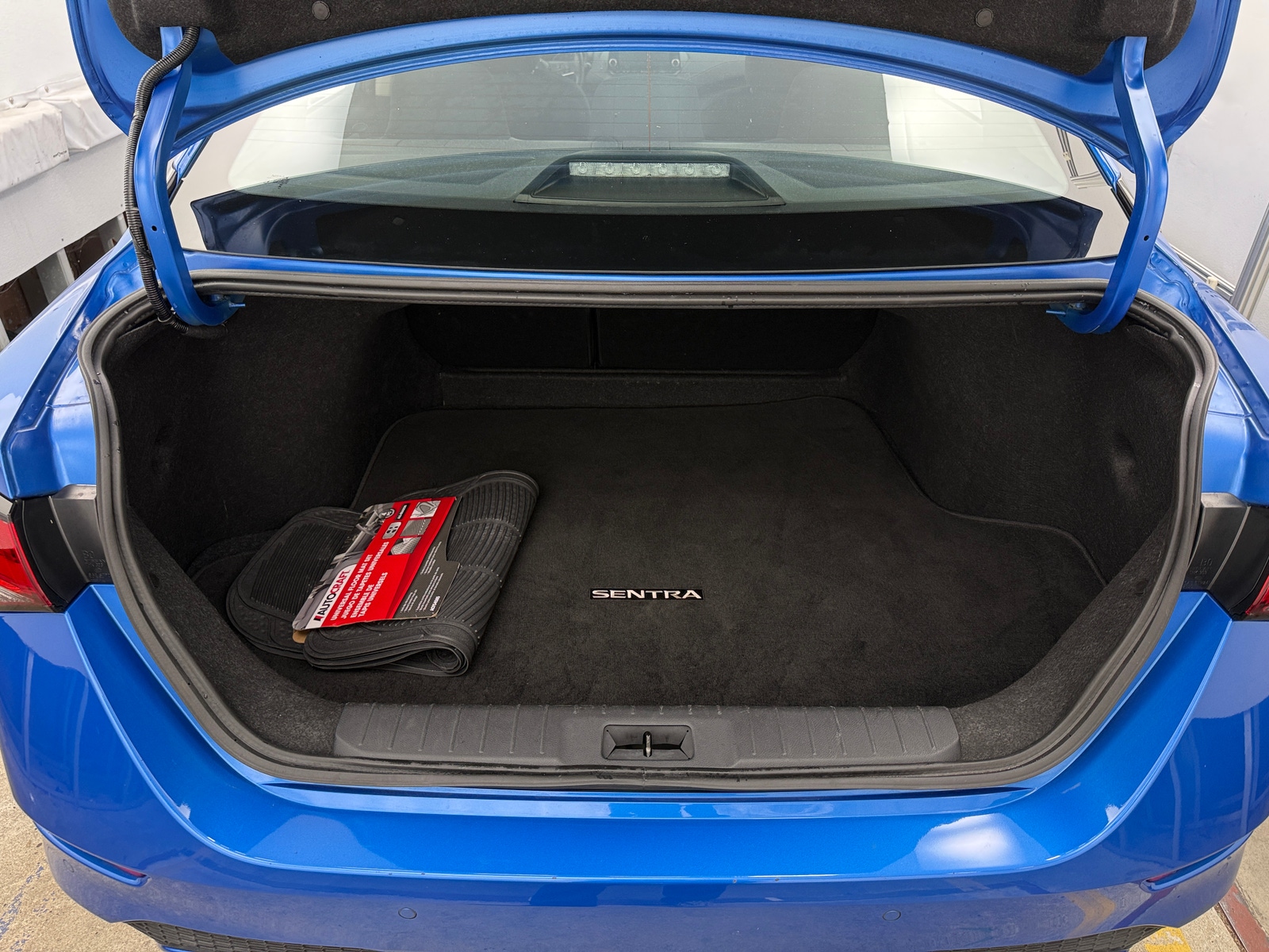 Thumbnail: 2025 Nissan Sentra - 7