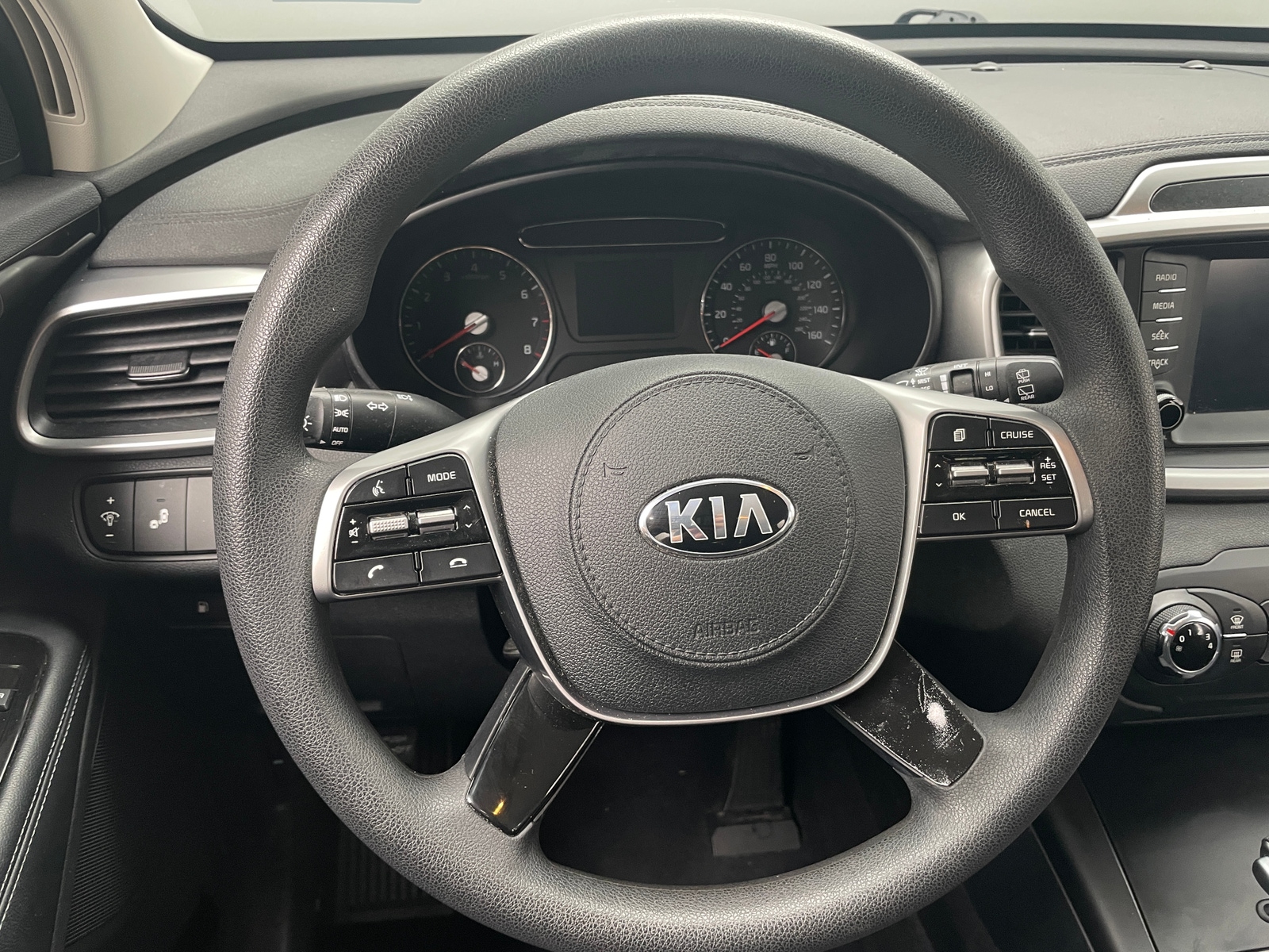 Thumbnail: 2019 Kia Sorento - 5