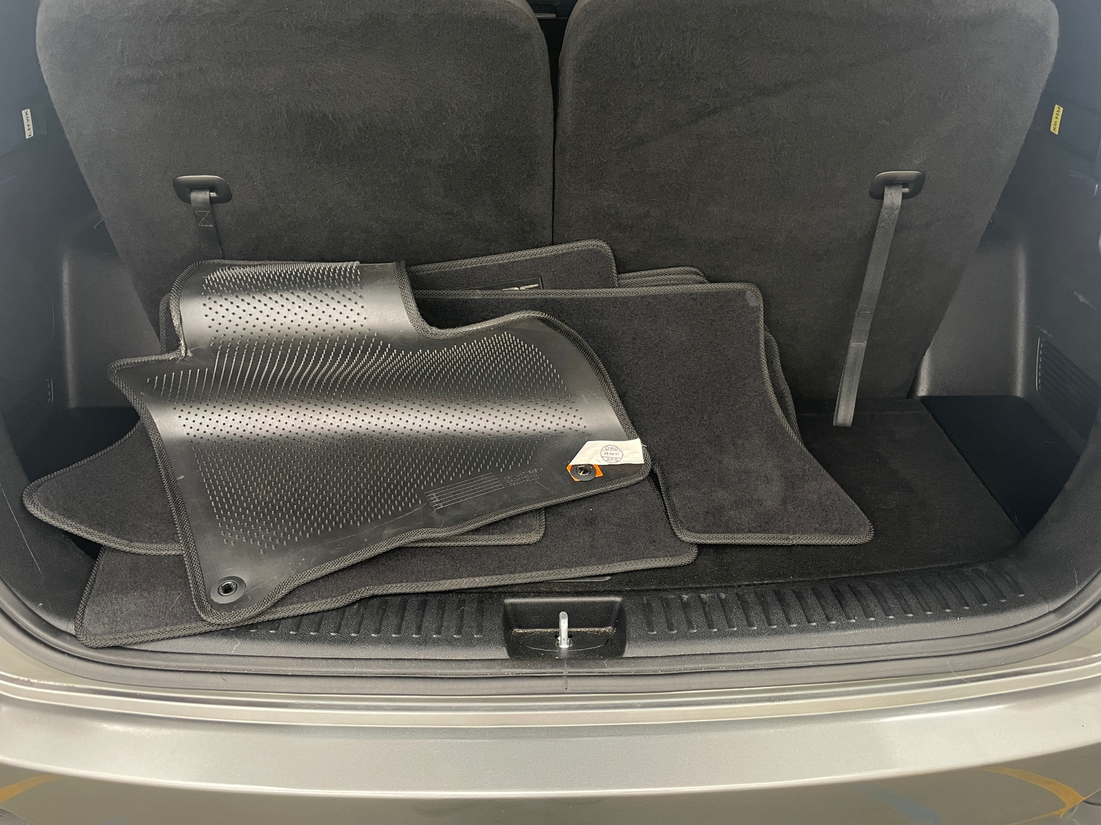 Thumbnail: 2019 Kia Sorento - 7