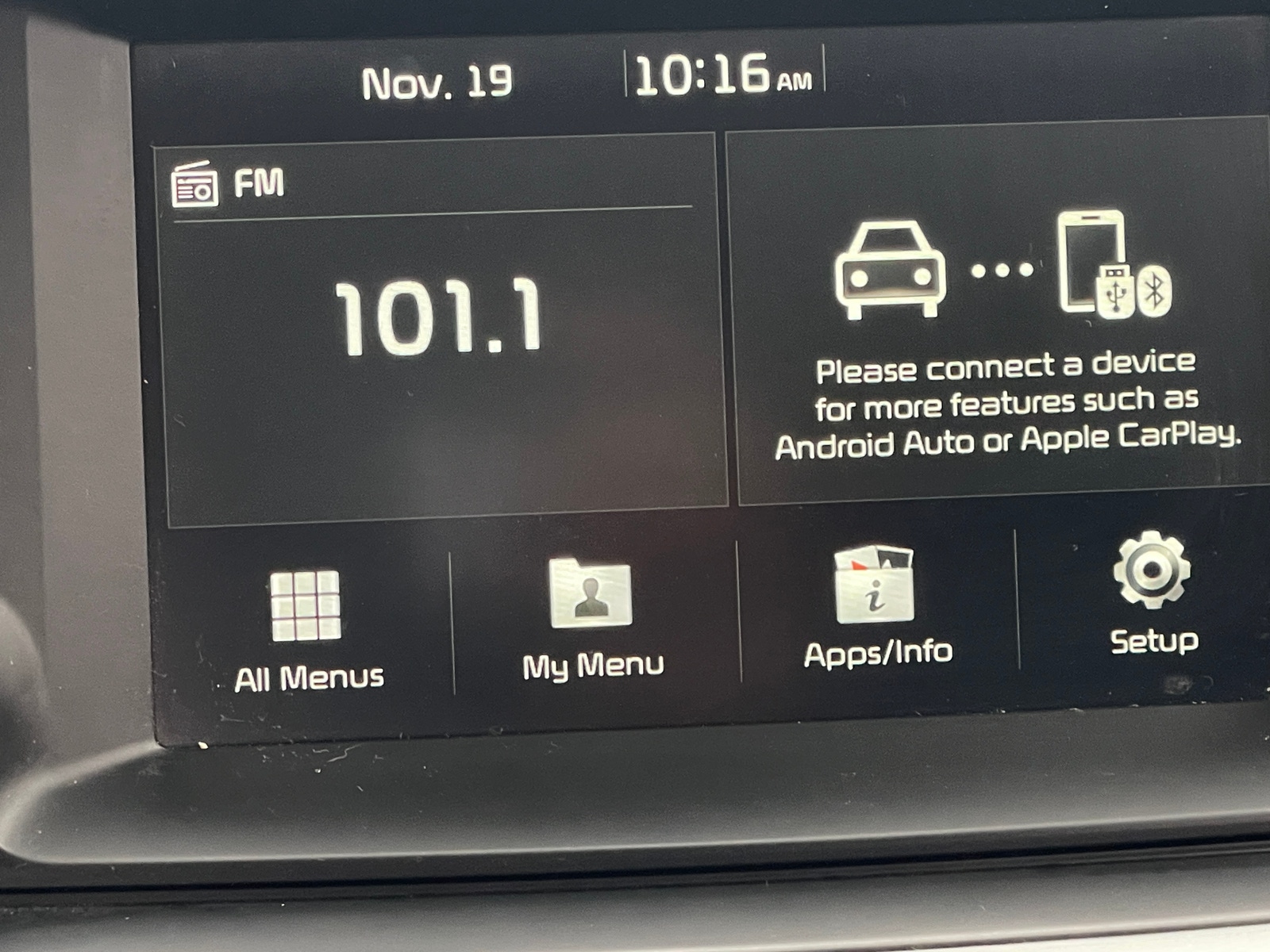 Thumbnail: 2019 Kia Sorento - 4