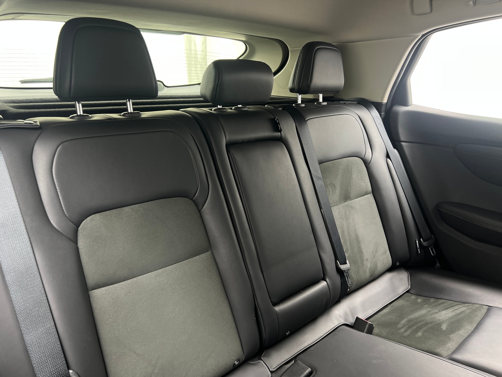 Thumbnail: 2024 Nissan Ariya - 5