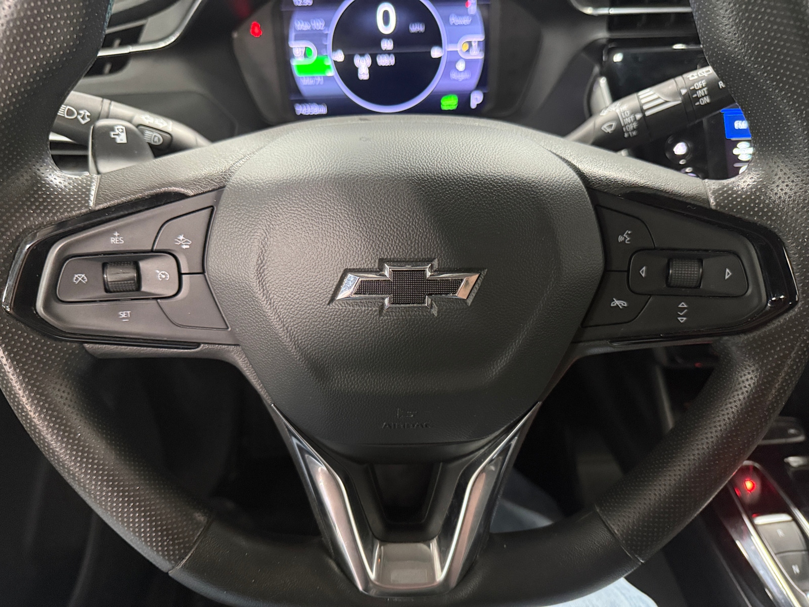 Thumbnail: 2023 Chevrolet Bolt EUV - 5