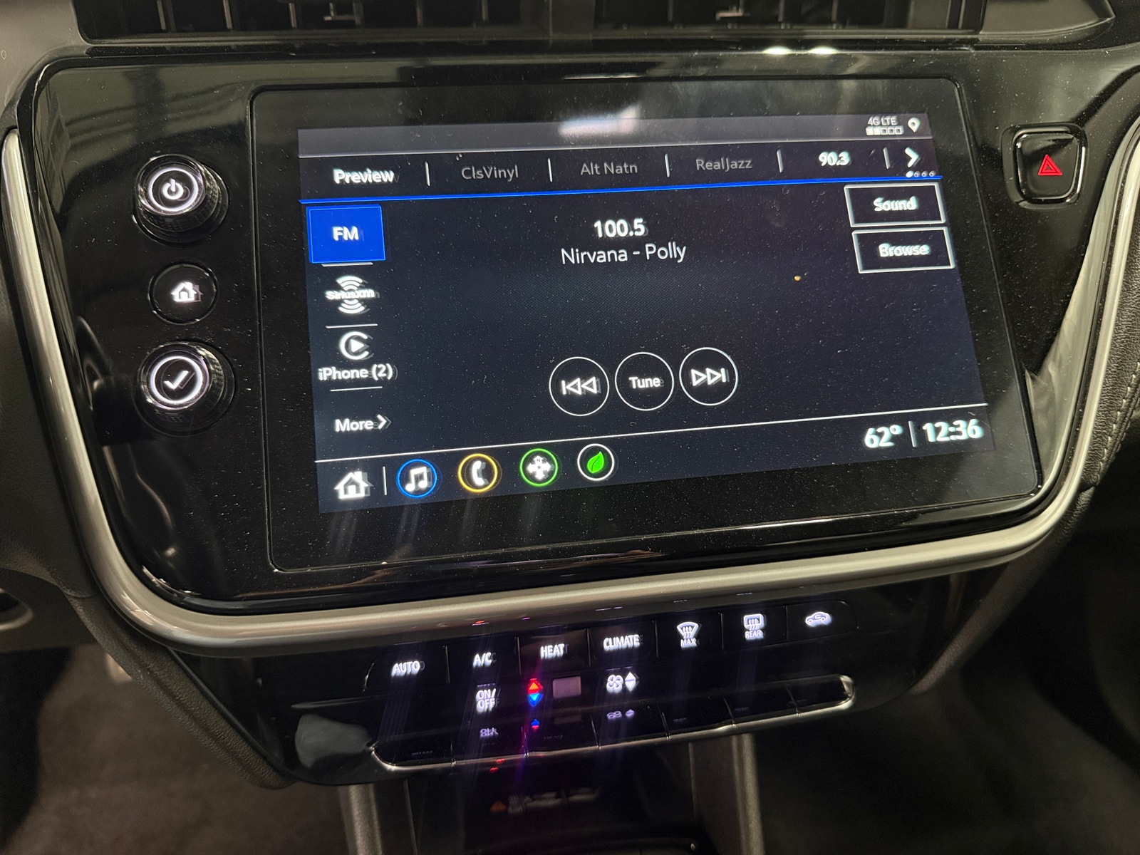 Thumbnail: 2023 Chevrolet Bolt EUV - 4