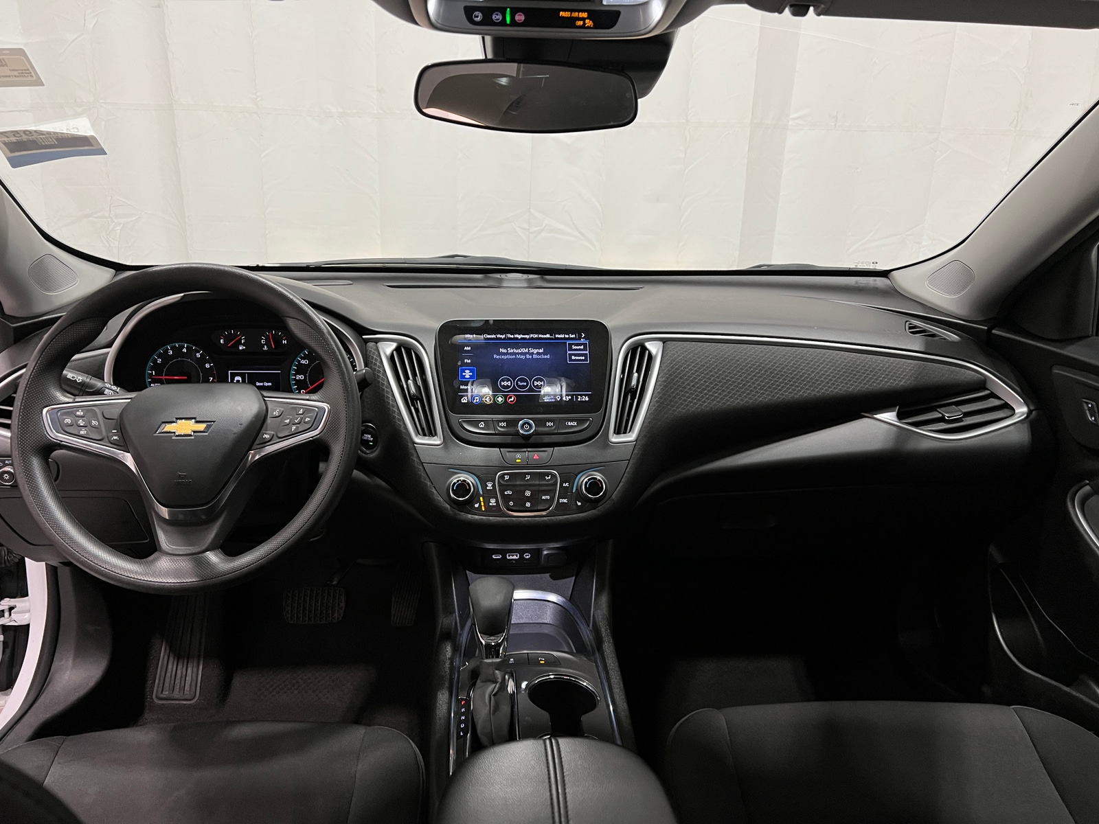 Thumbnail: 2024 Chevrolet Malibu - 3