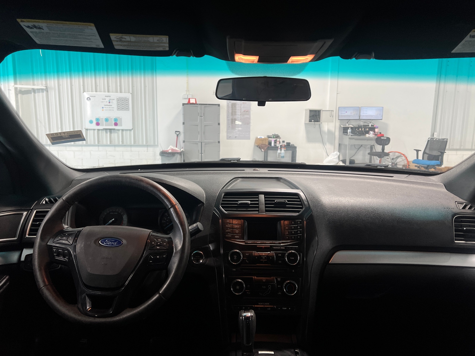 Thumbnail: 2016 Ford Explorer - 3