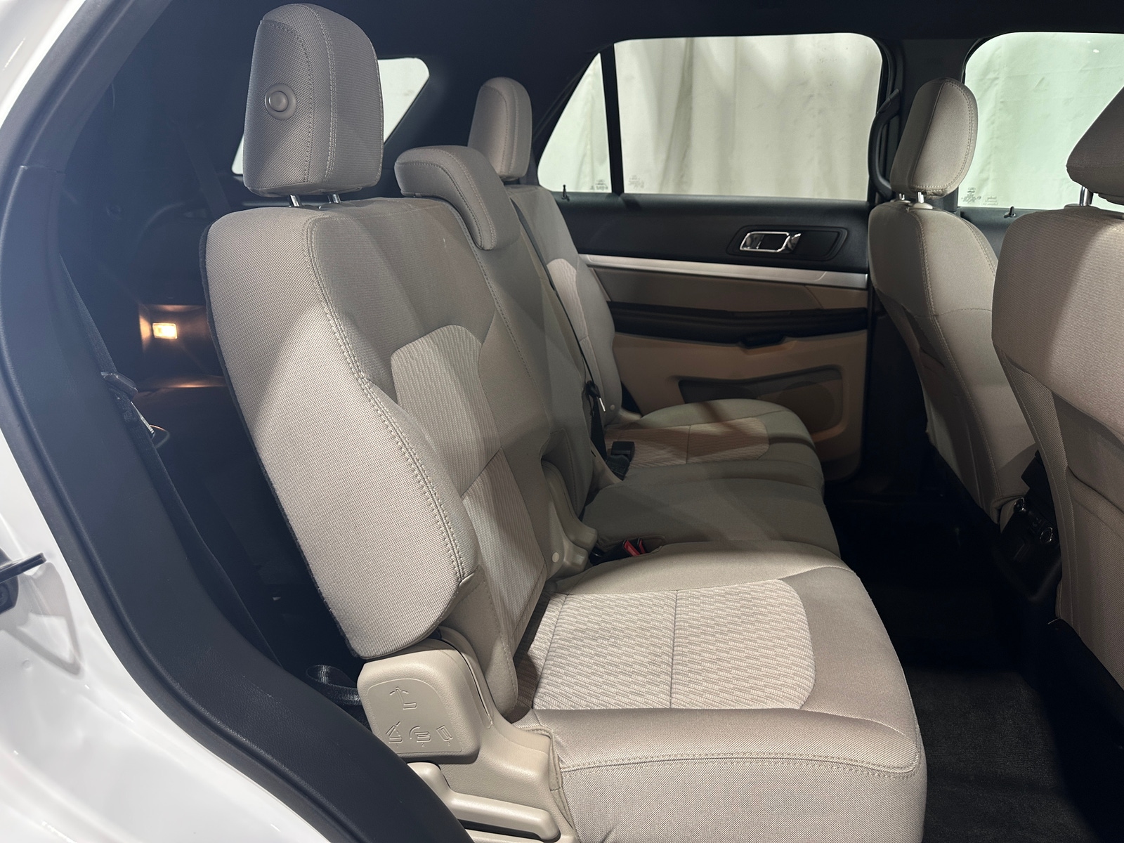 Thumbnail: 2018 Ford Explorer - 6