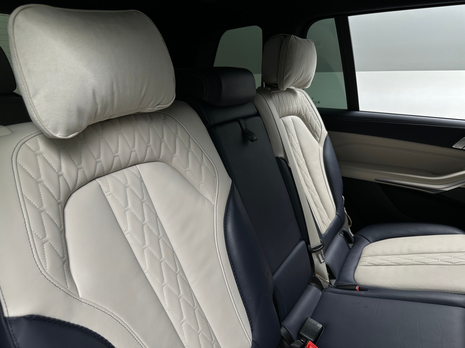 Thumbnail: 2020 BMW X7 - 5