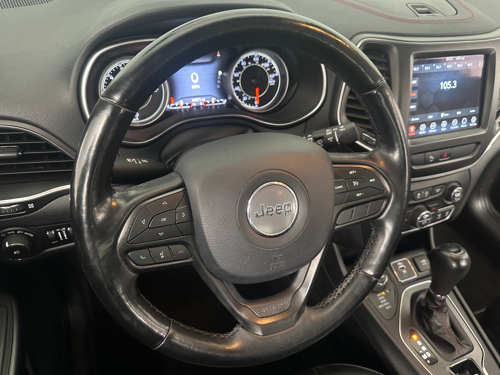 Thumbnail: 2020 Jeep Cherokee - 5