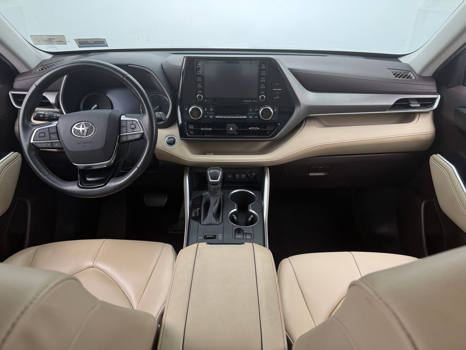 Thumbnail: 2020 Toyota Highlander - 2