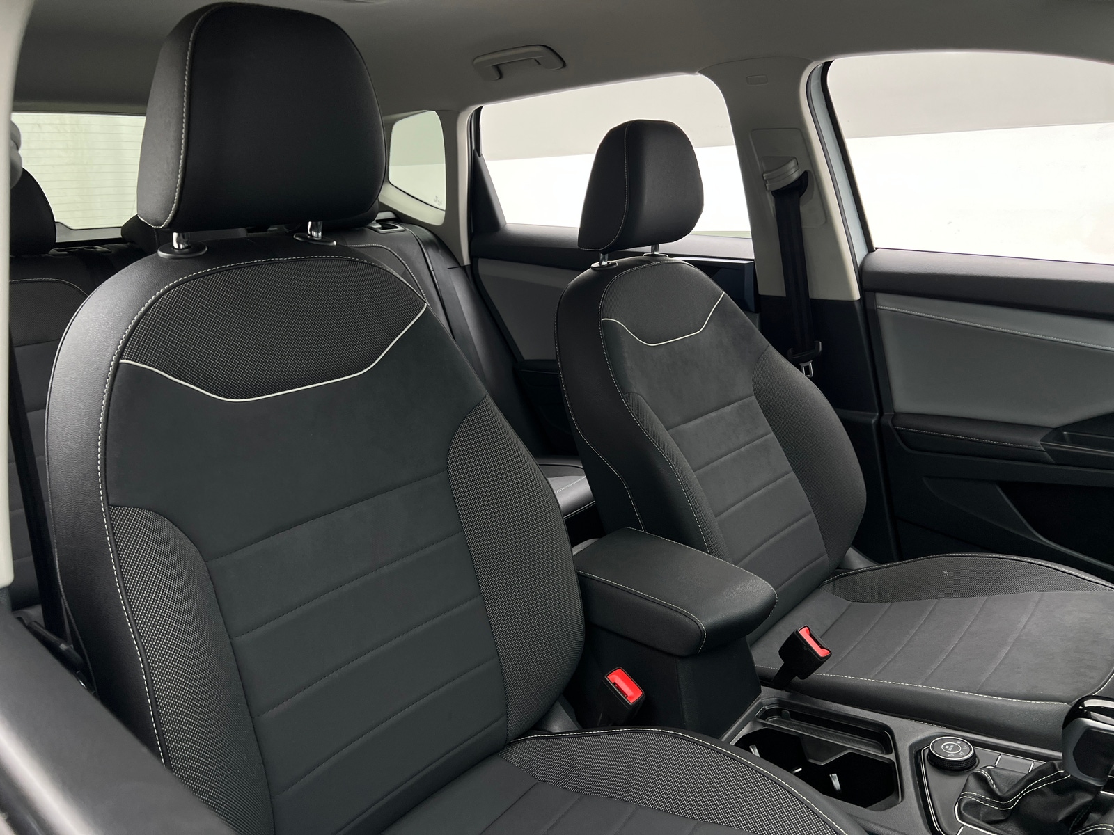 Thumbnail: 2024 Volkswagen Taos - 2