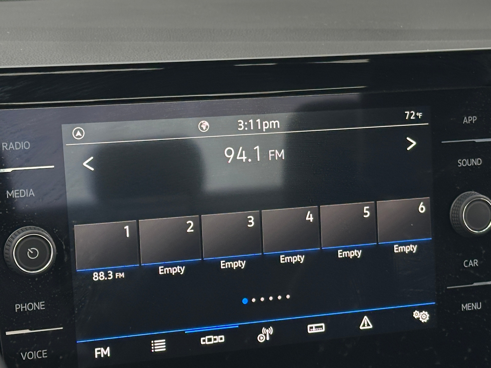 Thumbnail: 2025 Volkswagen Jetta - 3