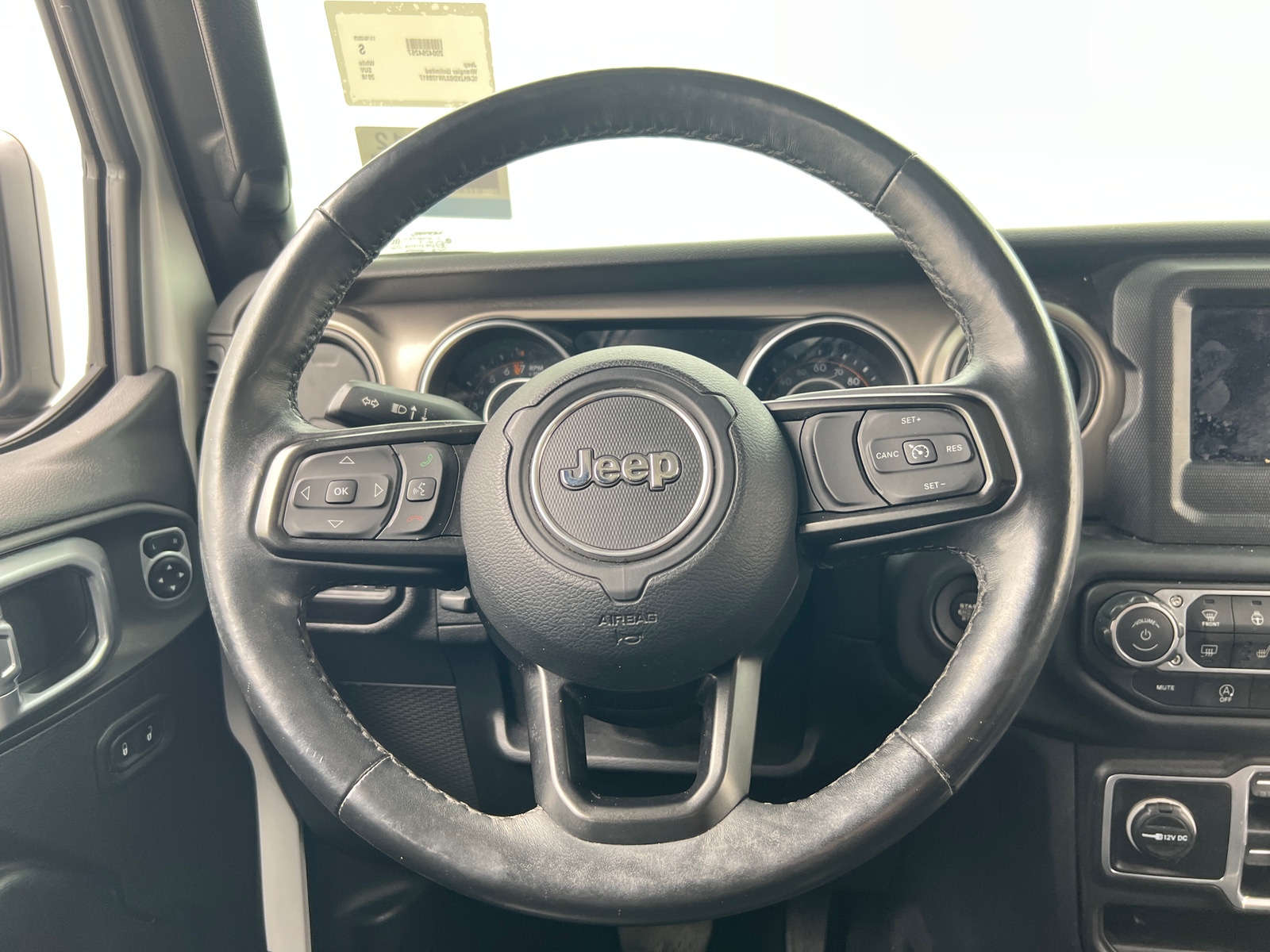 Thumbnail: 2018 Jeep Wrangler - 5