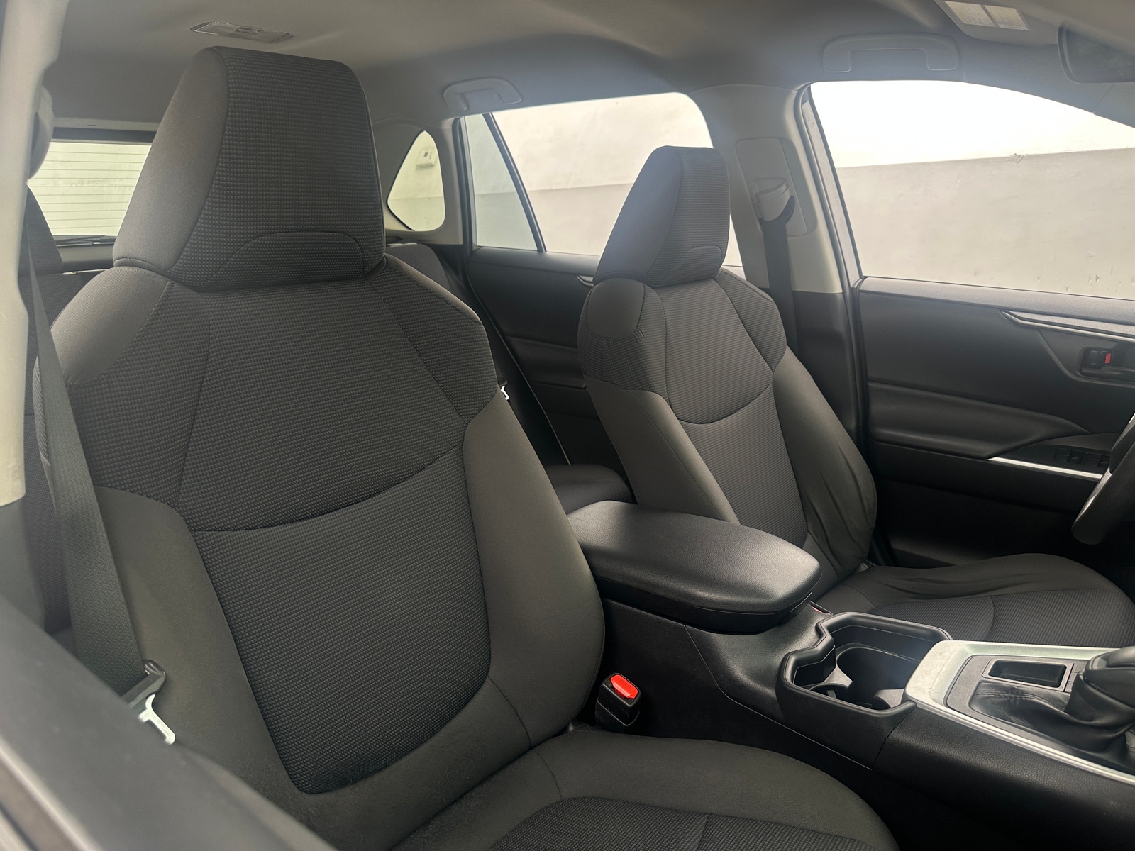 Thumbnail: 2021 Toyota RAV4 - 2