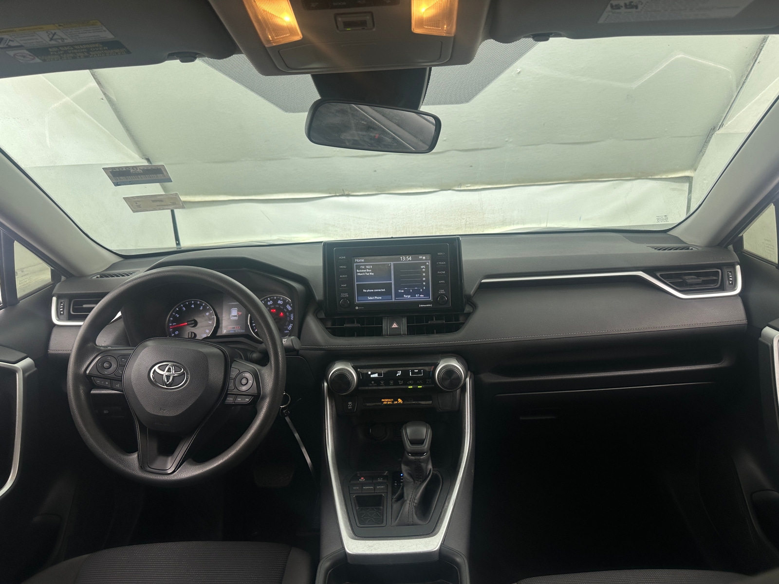 Thumbnail: 2021 Toyota RAV4 - 3