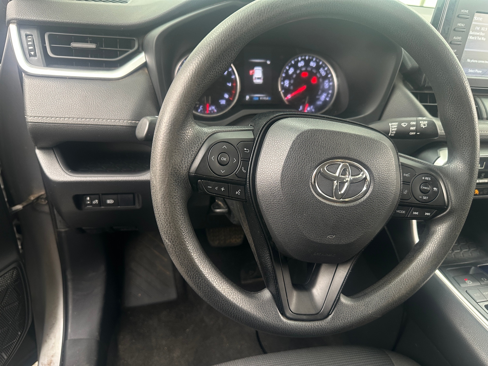 Thumbnail: 2021 Toyota RAV4 - 5