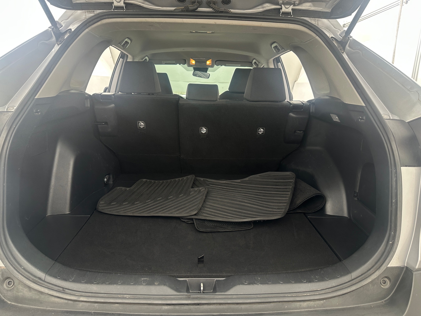 Thumbnail: 2021 Toyota RAV4 - 7