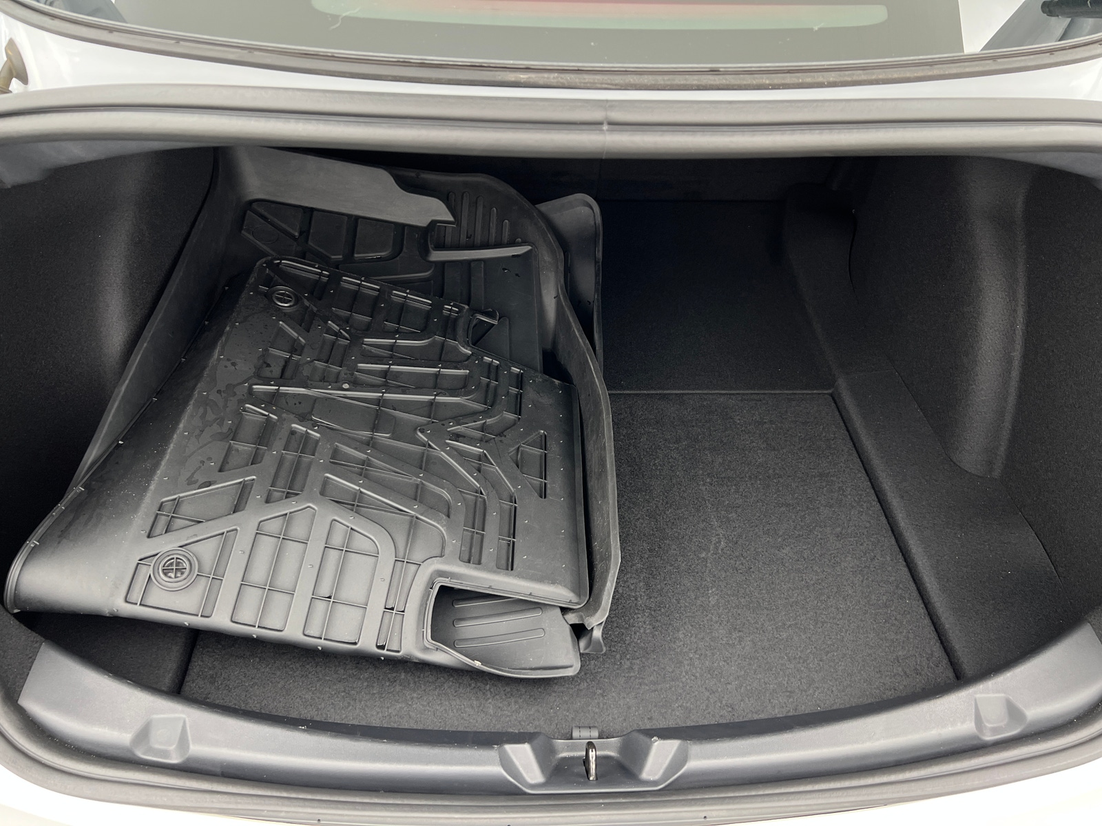 Thumbnail: 2023 Tesla Model 3 - 7