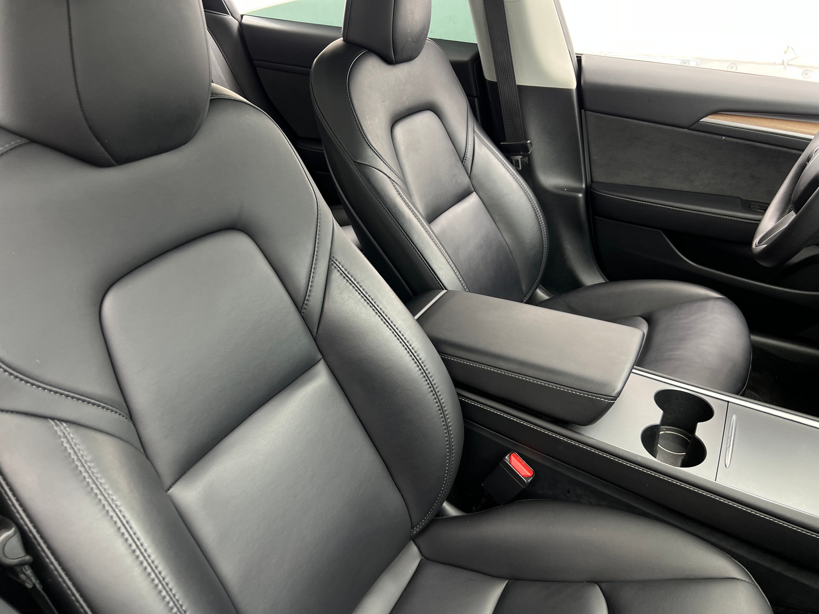 Thumbnail: 2023 Tesla Model 3 - 2