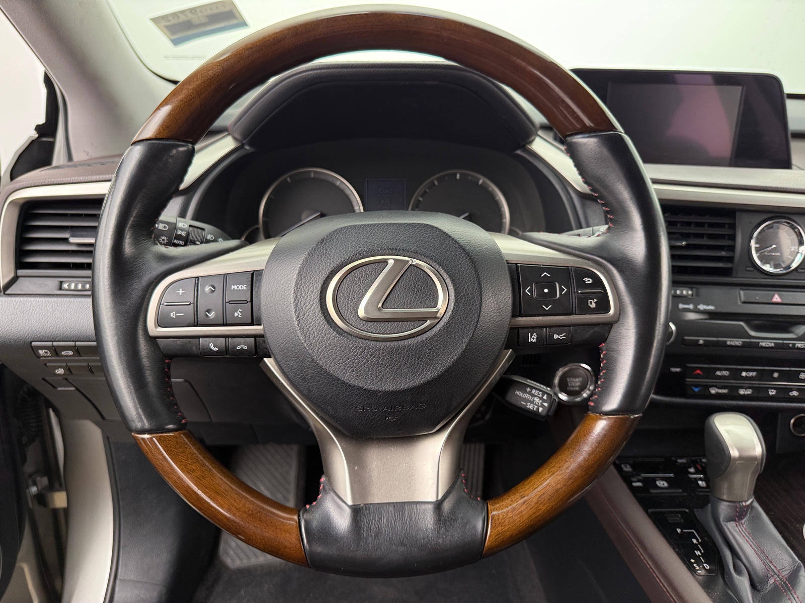 Thumbnail: 2019 Lexus RX - 4