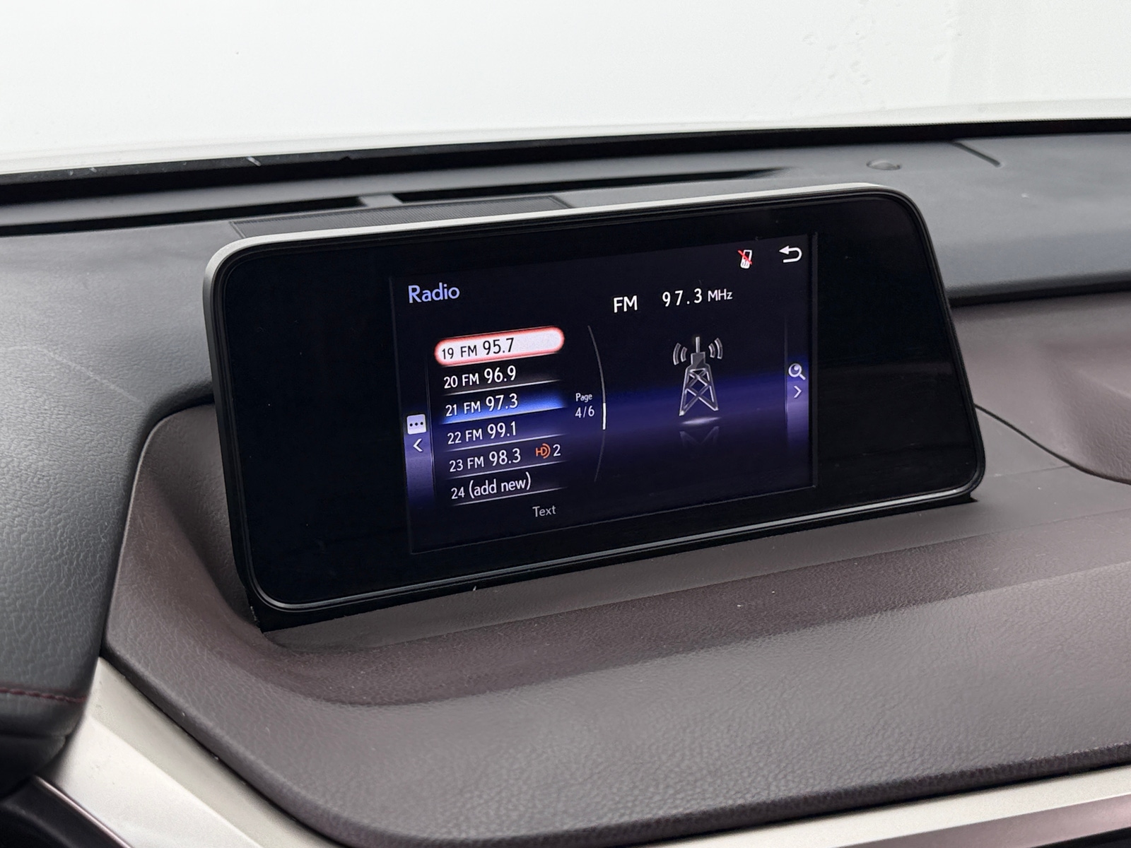 Thumbnail: 2019 Lexus RX - 3