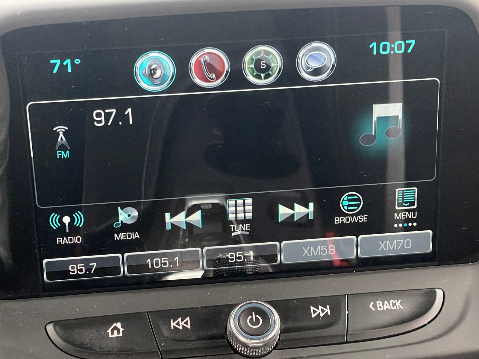 Thumbnail: 2017 Chevrolet Camaro - 3