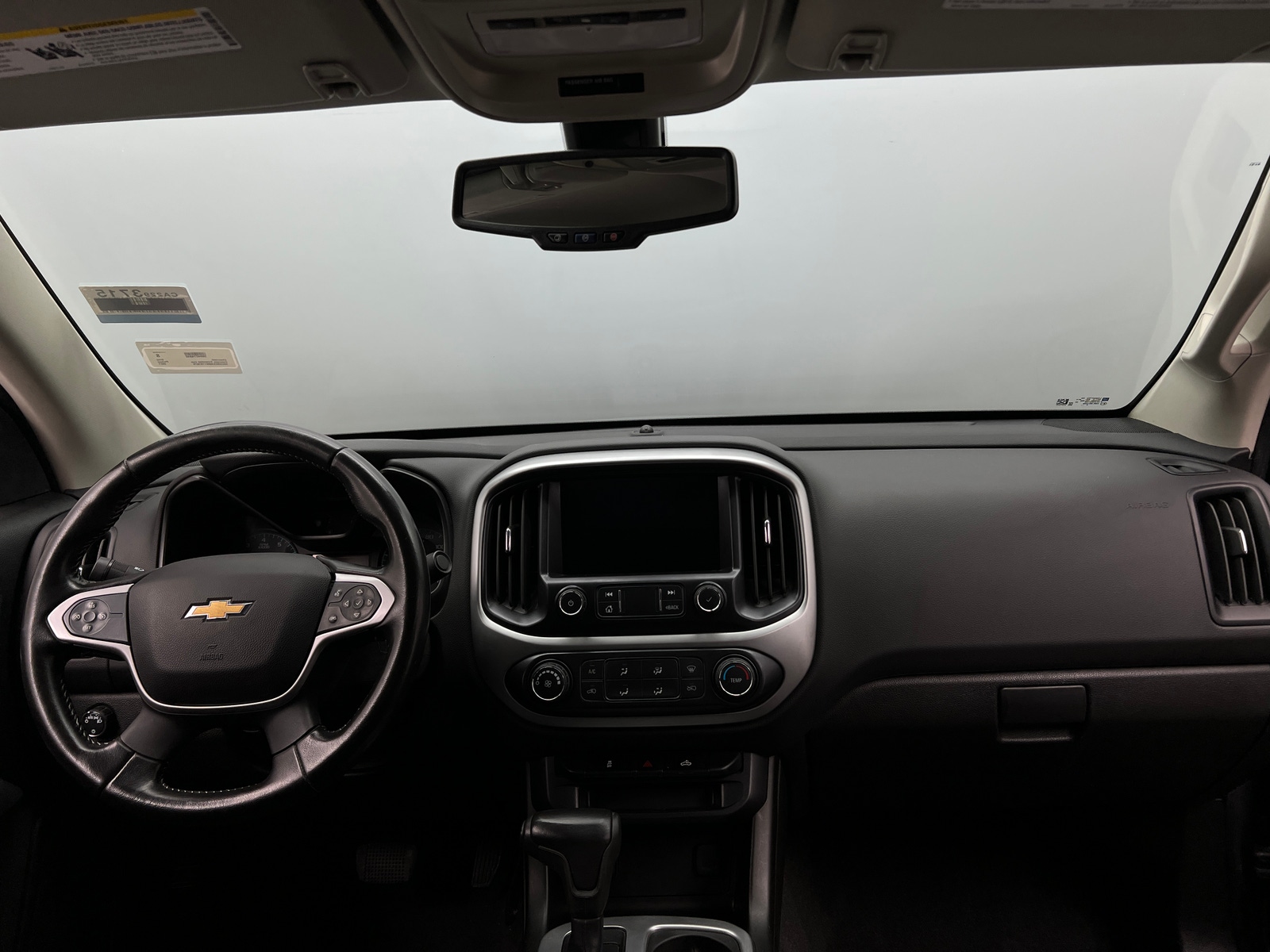 Thumbnail: 2021 Chevrolet Colorado - 3