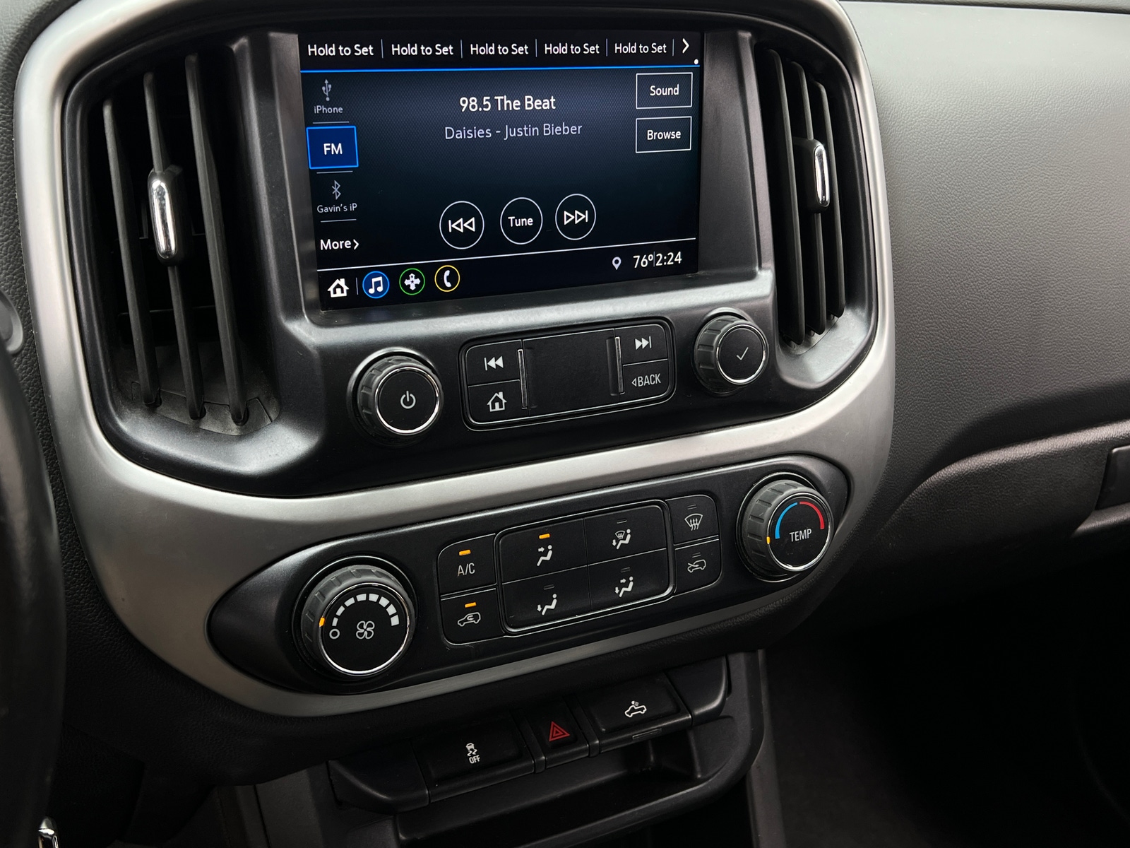 Thumbnail: 2021 Chevrolet Colorado - 4