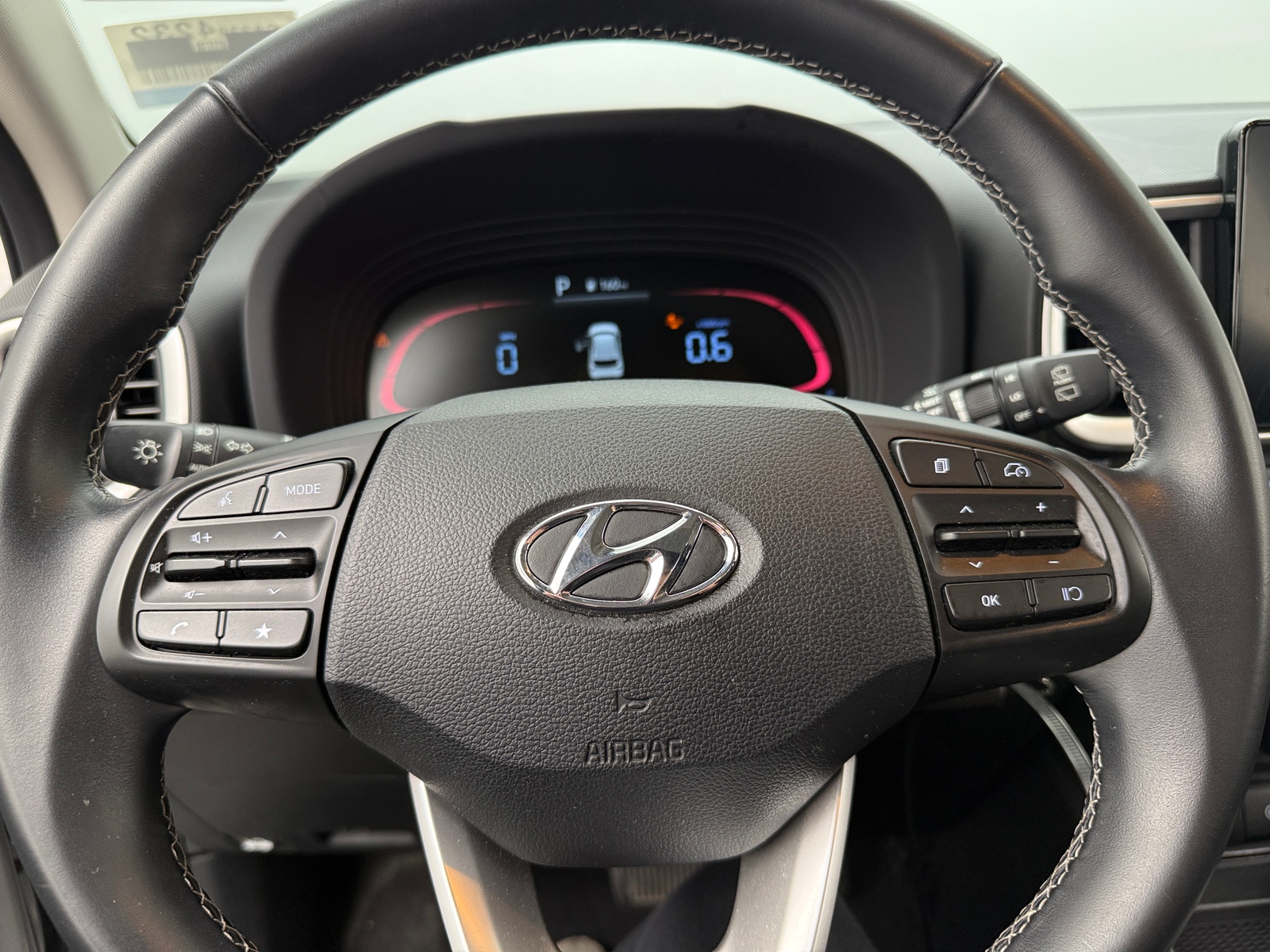 Thumbnail: 2023 Hyundai Venue - 5