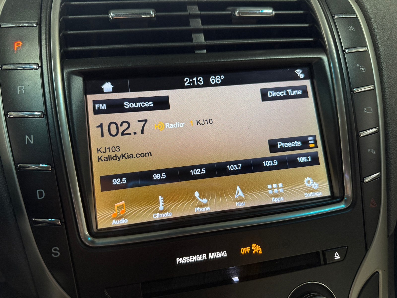 Thumbnail: 2019 Lincoln Nautilus - 3