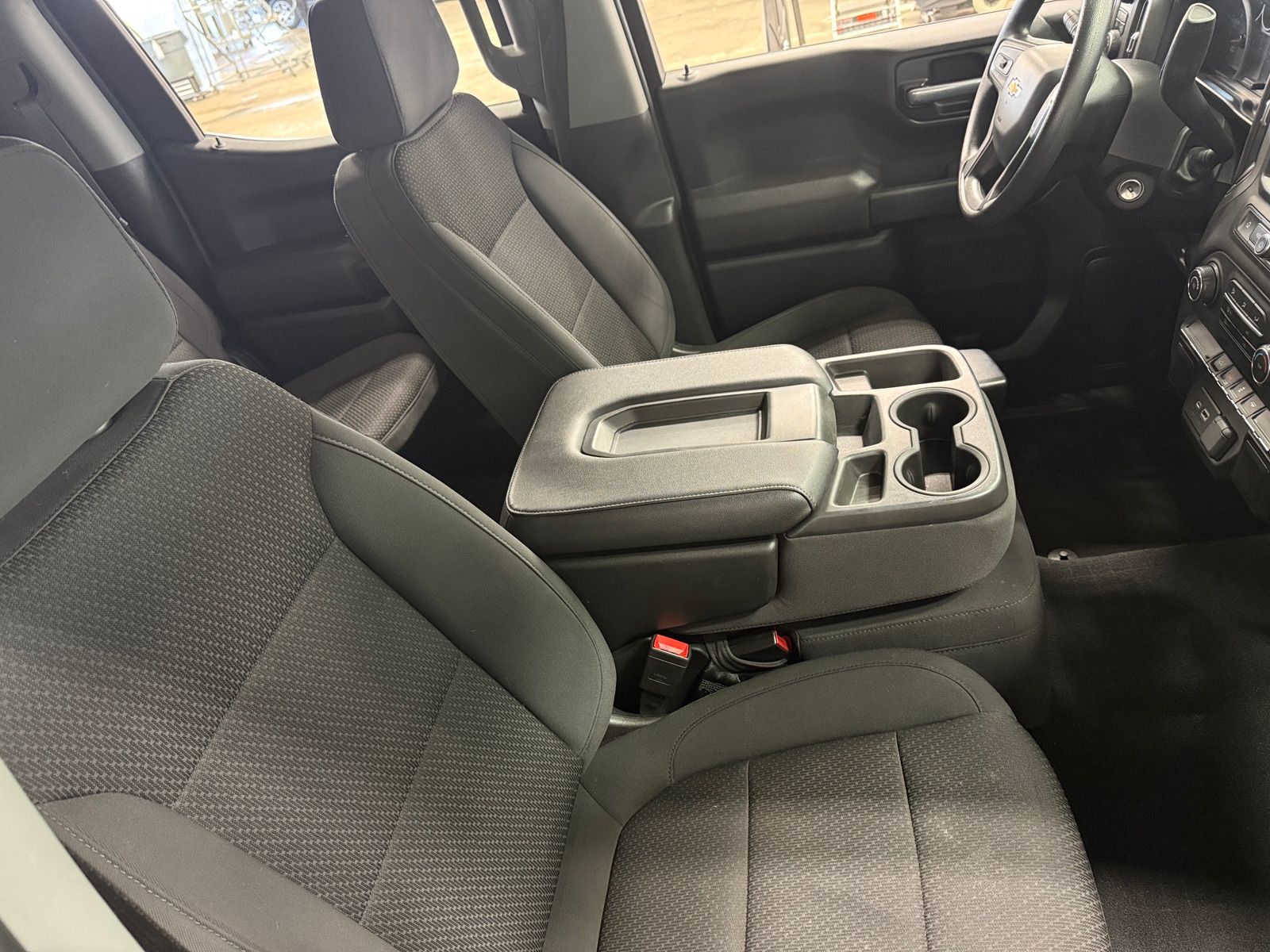 Thumbnail: 2021 Chevrolet Silverado 1500 - 2