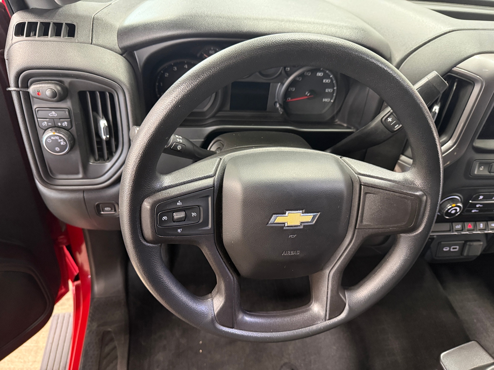 Thumbnail: 2021 Chevrolet Silverado 1500 - 5