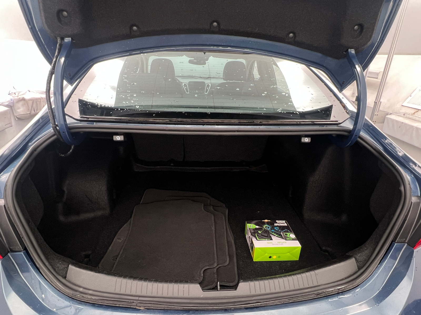 Thumbnail: 2024 Chevrolet Malibu - 7