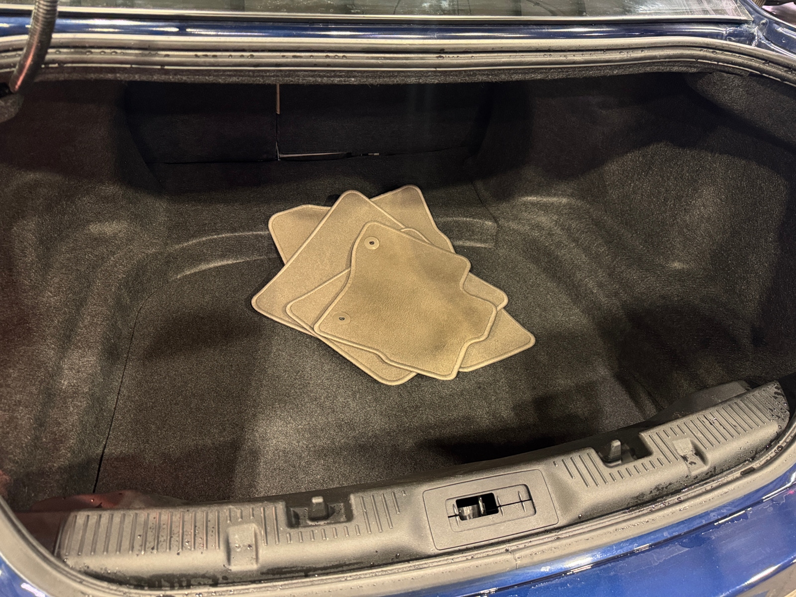 Thumbnail: 2012 Ford Taurus - 6