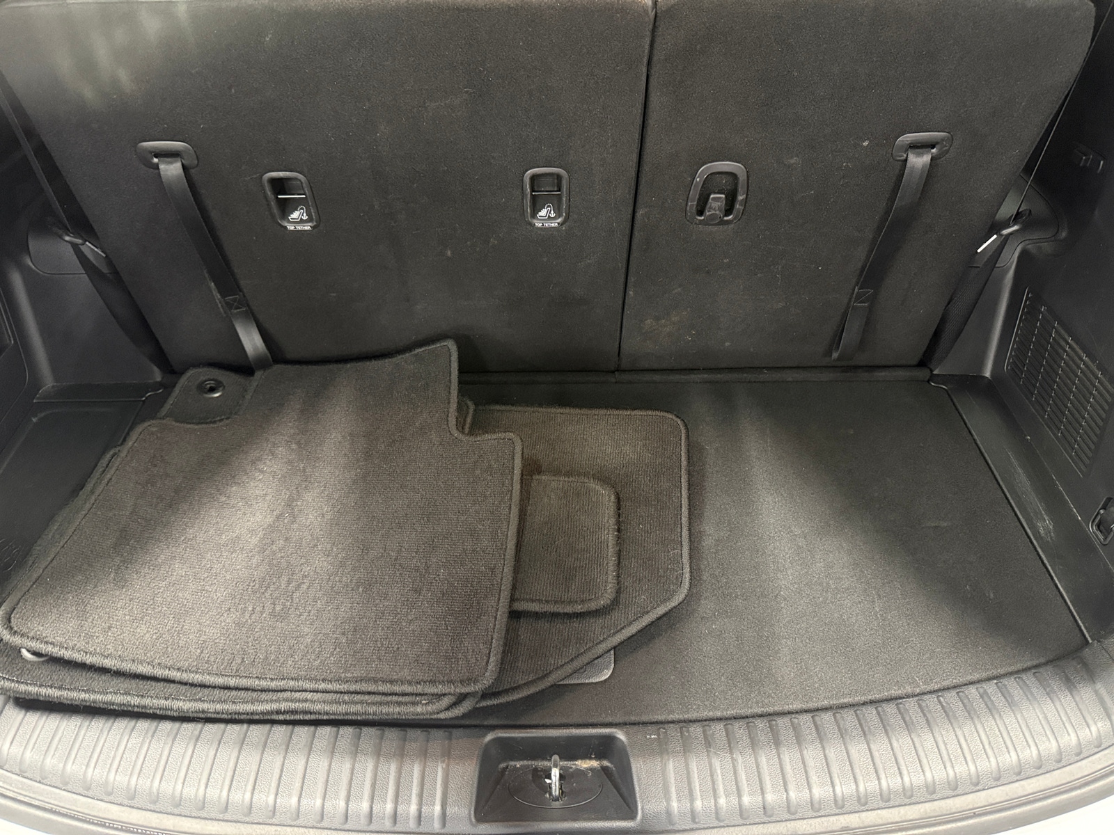 Thumbnail: 2023 Kia Telluride - 6