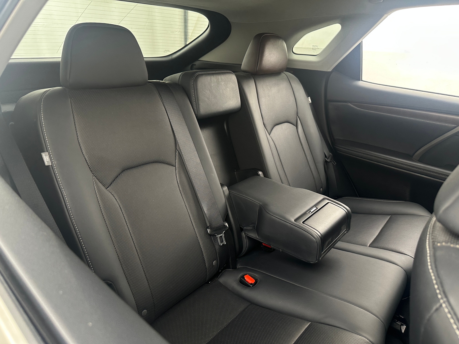 Thumbnail: 2022 Lexus RX - 5