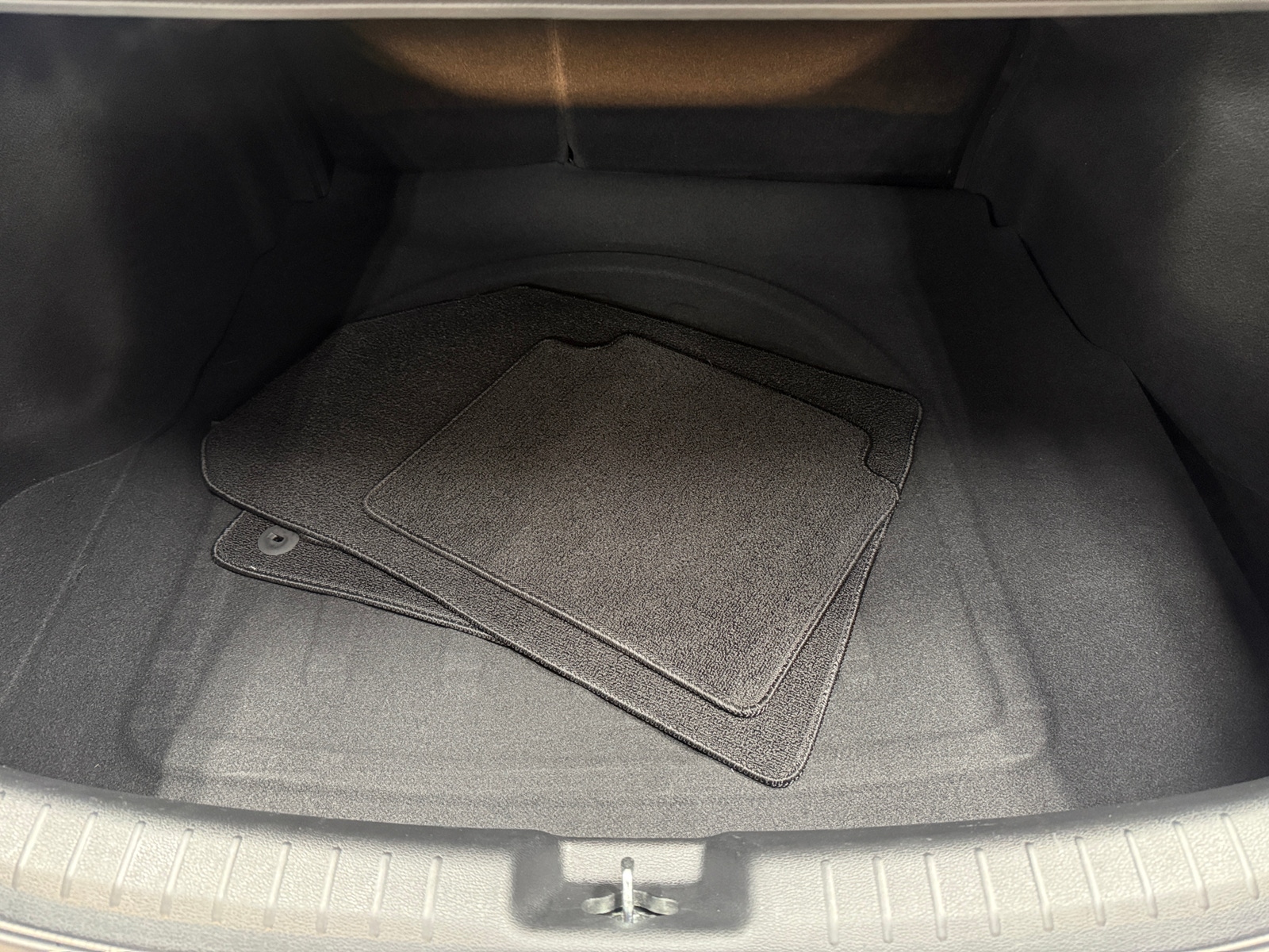 Thumbnail: 2024 Kia Forte - 7