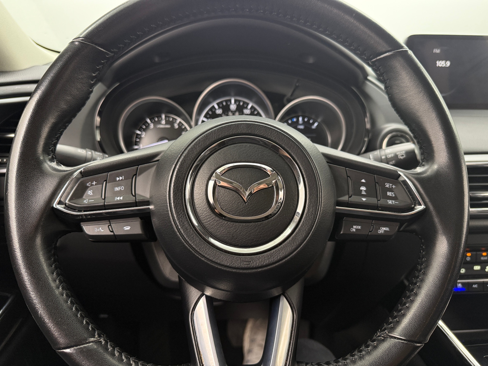 Thumbnail: 2022 Mazda CX-9 - 4