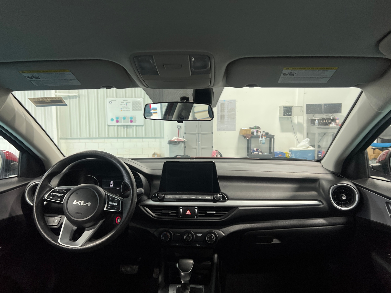 Thumbnail: 2024 Kia Forte - 3