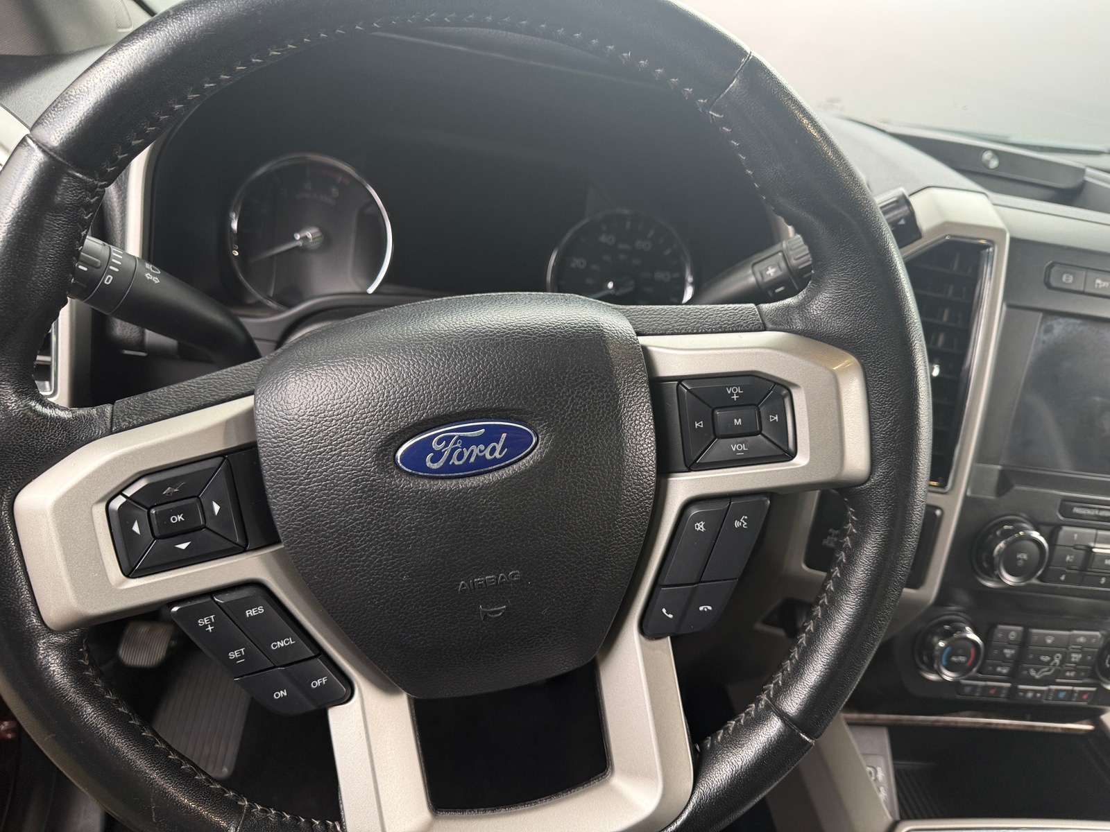 Thumbnail: 2019 Ford Econoline - 4