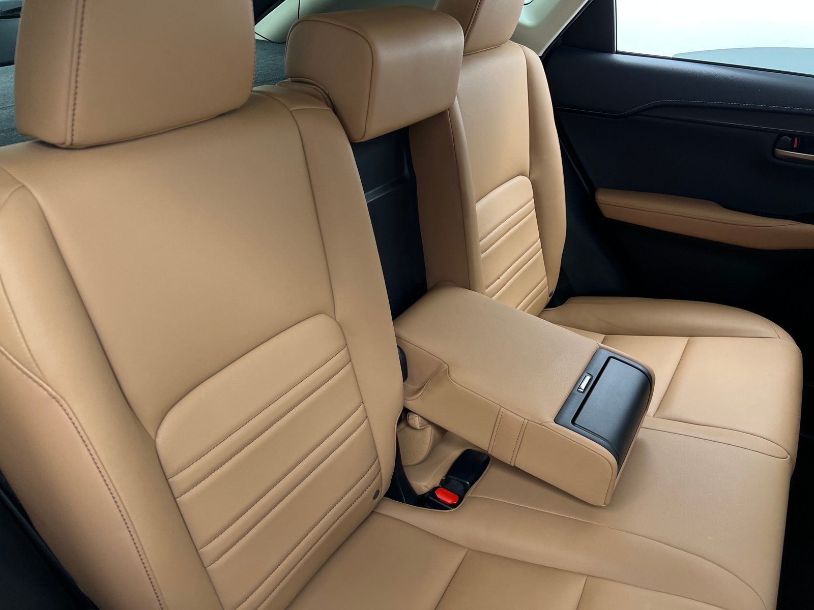 Thumbnail: 2016 Lexus NX - 5