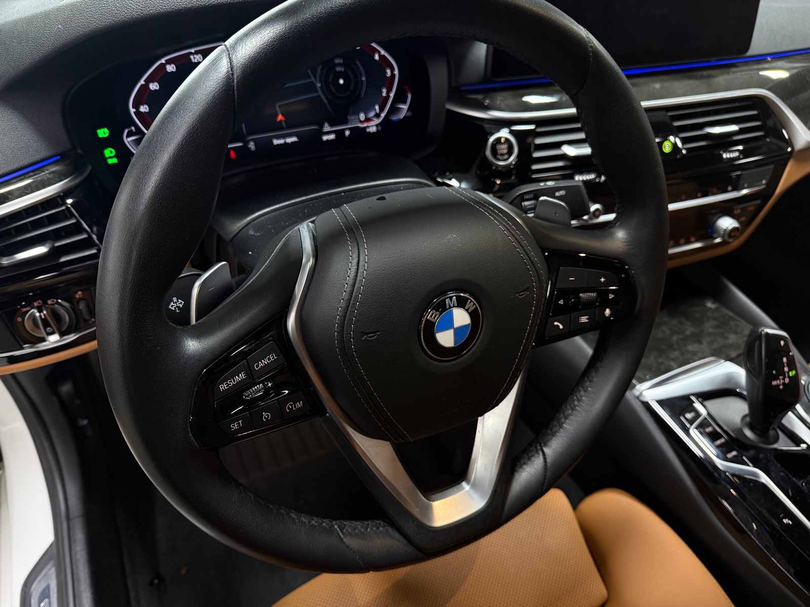 Thumbnail: 2022 BMW 5 Series - 4