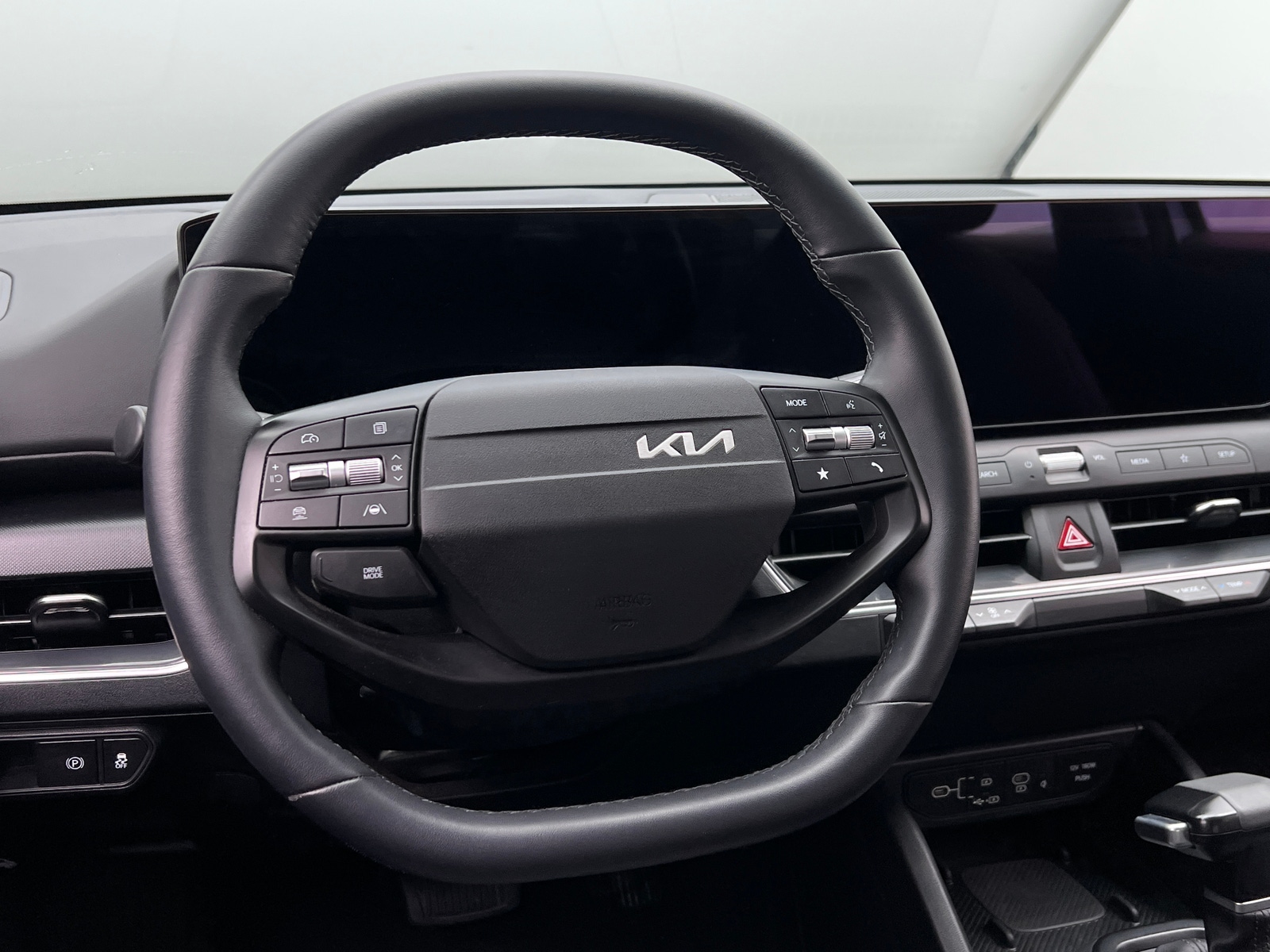 Thumbnail: 2025 Kia K4 - 5