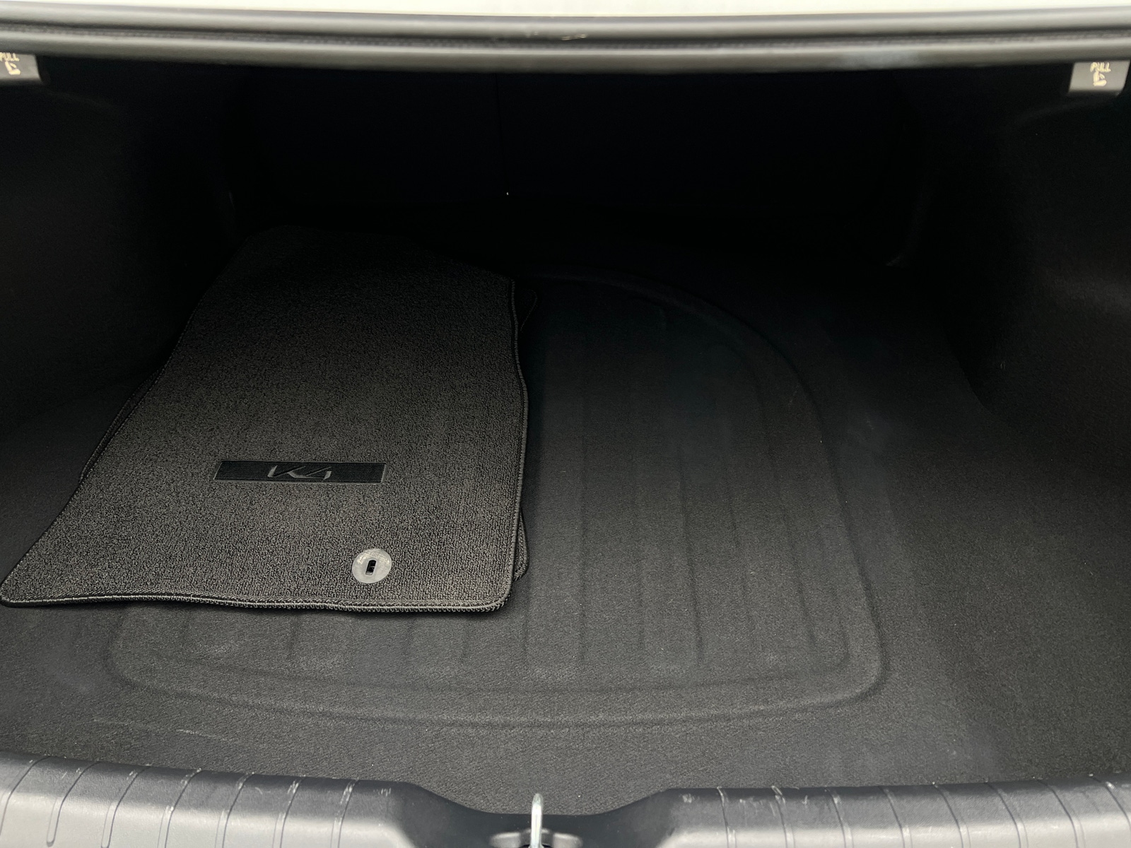 Thumbnail: 2025 Kia K4 - 7