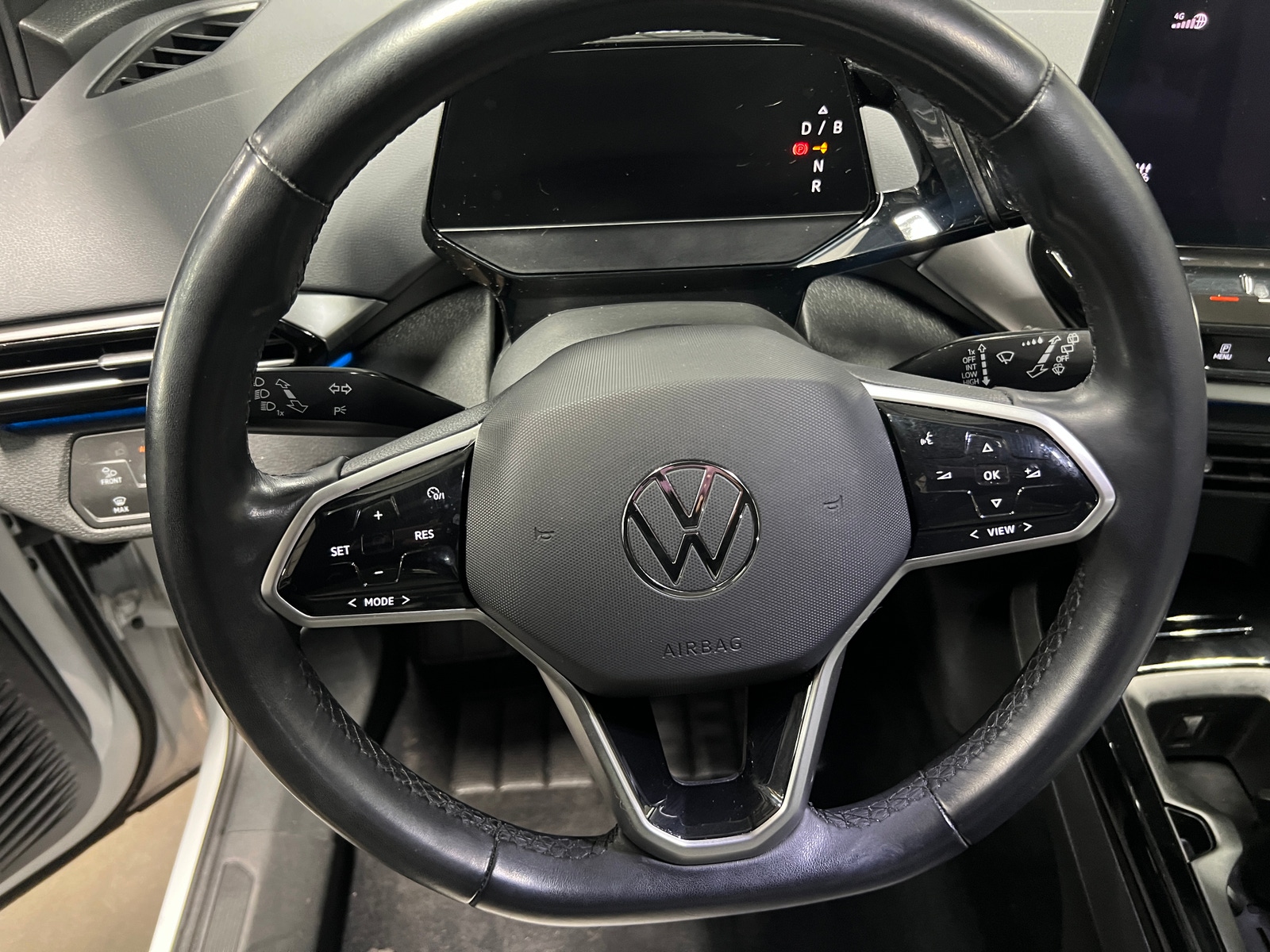 Thumbnail: 2021 Volkswagen ID.4 - 4