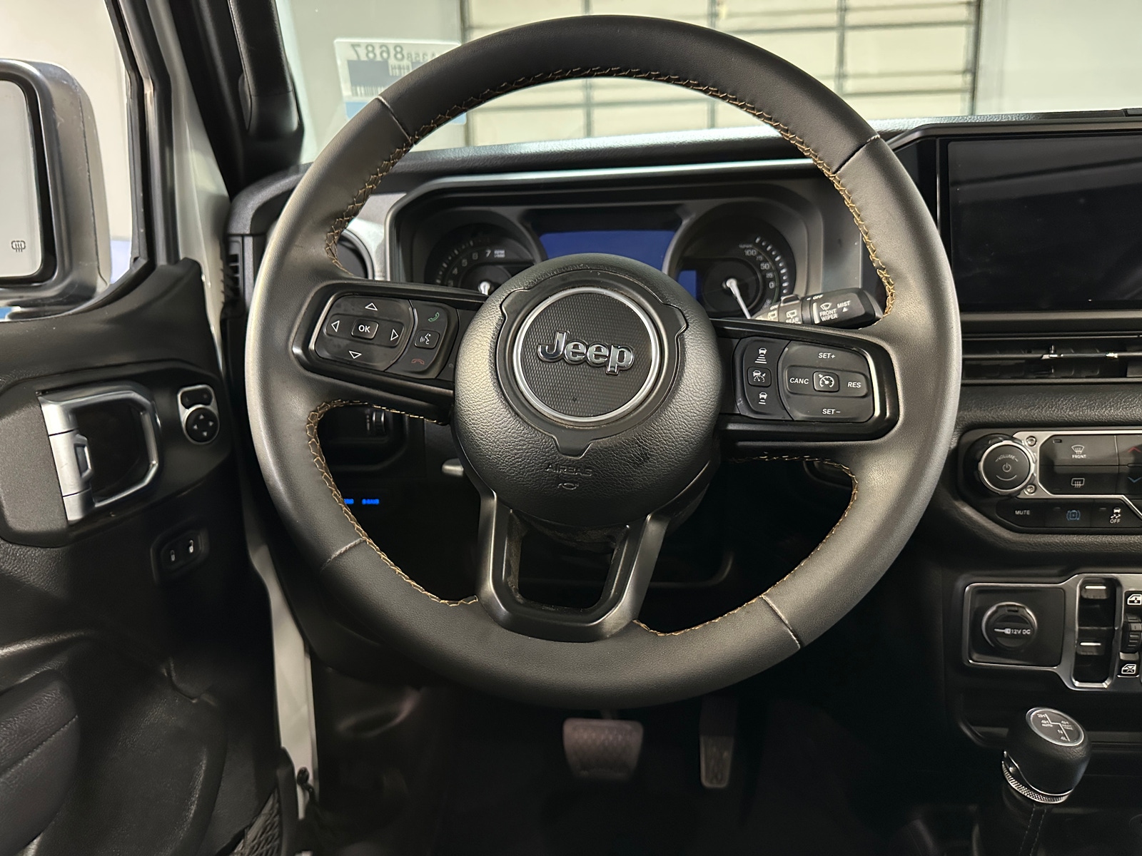 Thumbnail: 2024 Jeep Wrangler - 5