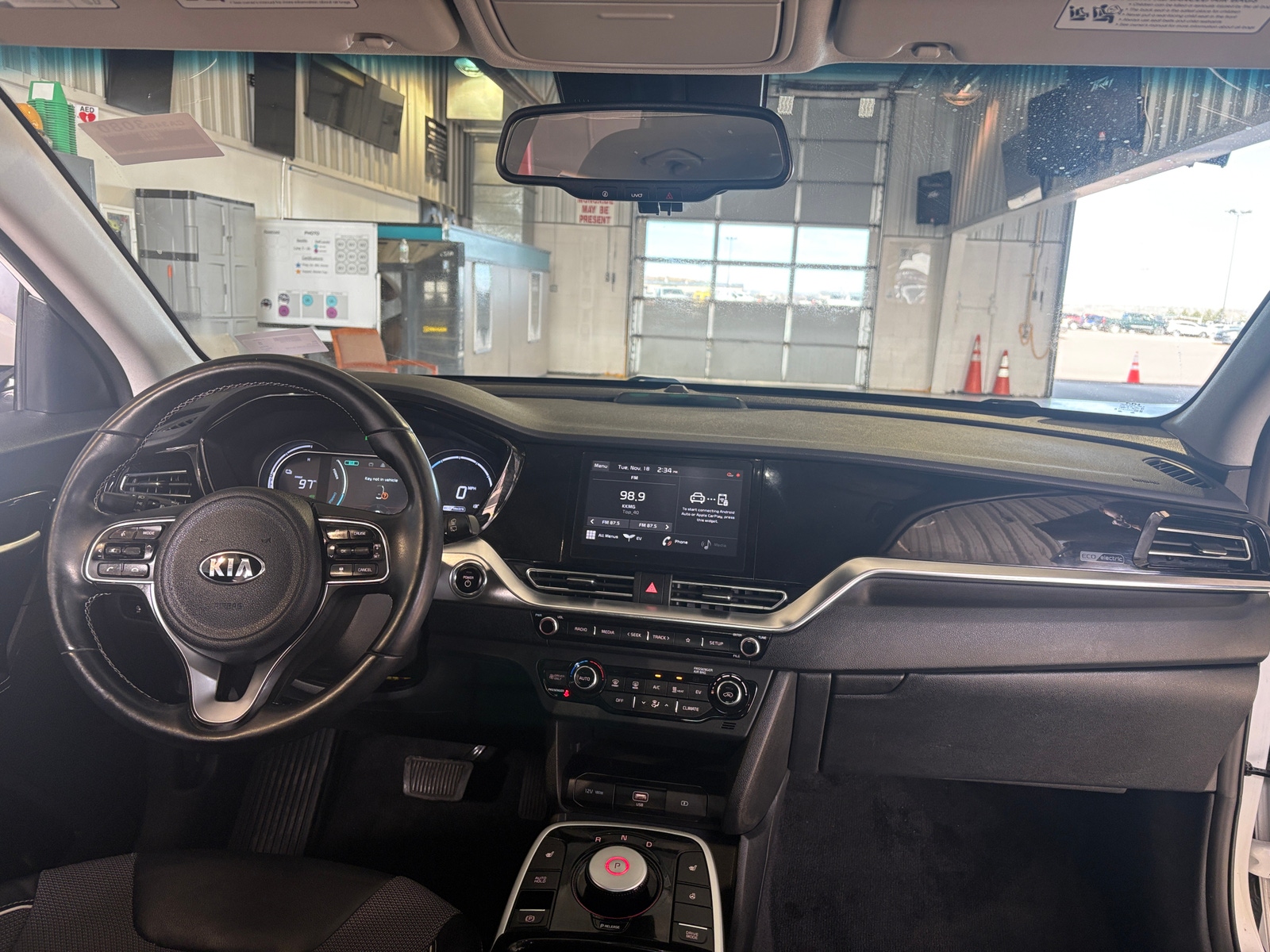 Thumbnail: 2021 Kia Niro - 3