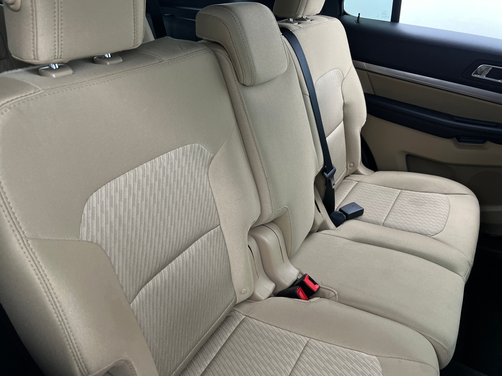 Thumbnail: 2017 Ford Explorer - 6