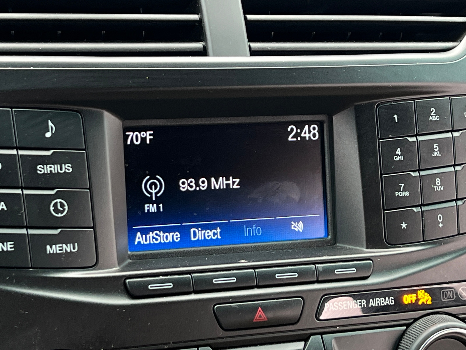 Thumbnail: 2017 Ford Explorer - 4